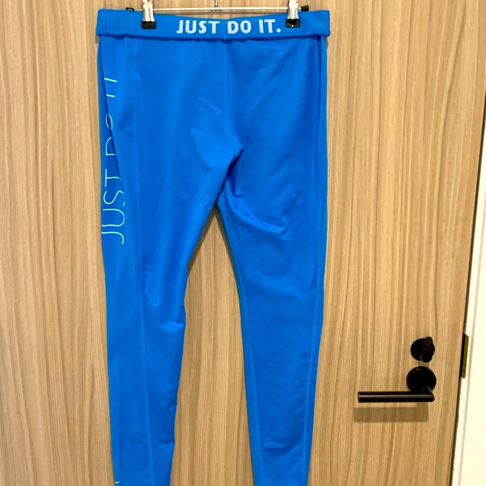 Nike, blue therma fit leggings